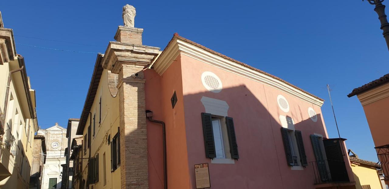 La Piazza Apartment Cantalupo in Sabina Luaran gambar